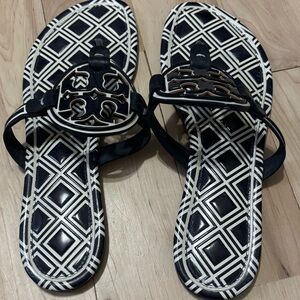 Tory Burch Miller Sandals 8.5 navy white